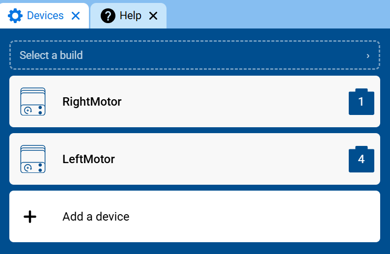 Captura de pantalla de la pestaña Dispositivos, donde se muestra que RightMotor y LeftMotor se han añadido desde la compilación.