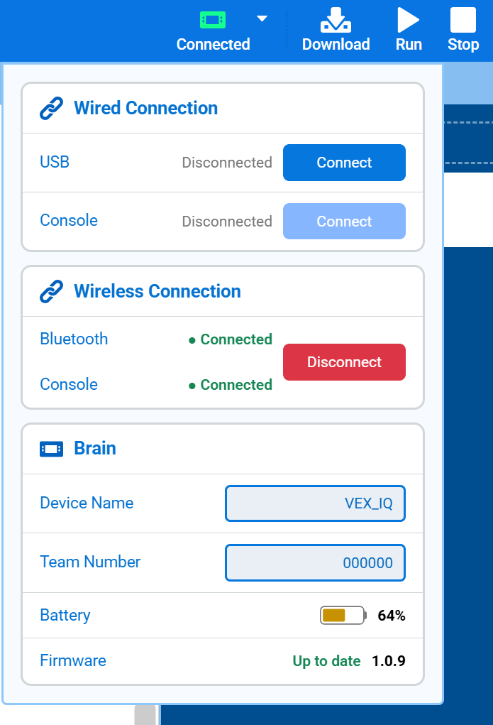 Captura de pantalla de la sección "Cerebro", que muestra el nombre del dispositivo, el número de equipo, el nivel de batería y la versión del firmware.