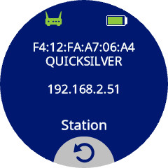 圆形机器人显示屏显示 AIM 机器人已连接到网络 QUICKSILVER，IP 地址为192.168.2.51，由绿色路由器图标和底部的 Station 字样表示。